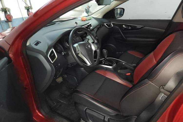 Used Nissan Qashqai 2017 2.0L CVT Smart Enjoyment Version China V Standard Driver Seat