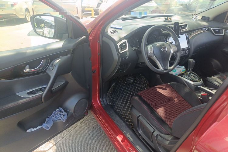 Used Nissan Qashqai 2017 2.0L CVT Elite Edition China V Standard Driver Seat
