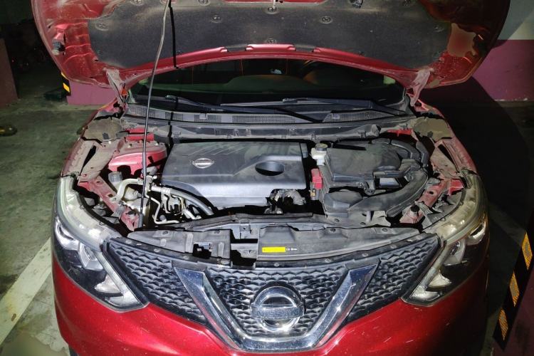 Used Nissan Qashqai 2017 2.0L CVT Smart Enjoyment Version China V Standard Engine Bay