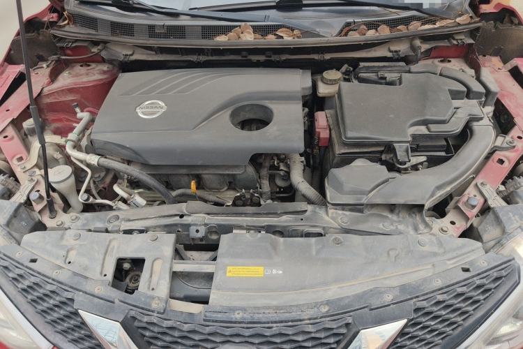 Used Nissan Qashqai 2017 2.0L CVT Smart Enjoyment Version China V Standard Engine Bay