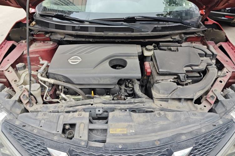 Used Nissan Qashqai 2017 2.0L CVT Smart Enjoyment Version China V Standard Engine Bay