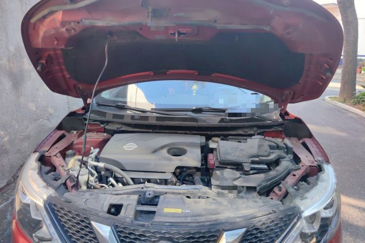 Used Nissan Qashqai 2017 2.0L CVT Luxury Edition China VI Standard Engine Bay