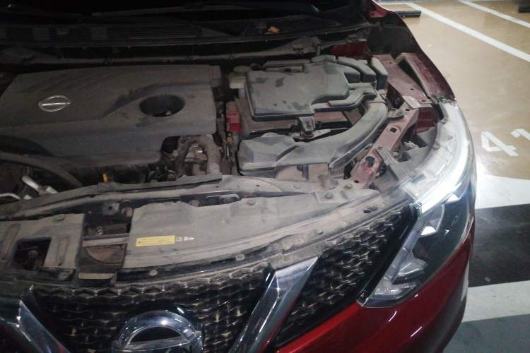Used Nissan Qashqai 2017 2.0L CVT Elite Edition China V Standard Engine Bay Left