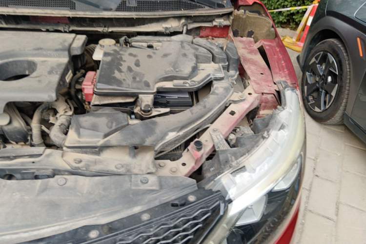 Used Nissan Qashqai 2017 2.0L CVT Luxury Edition China V Standard Engine Bay Left