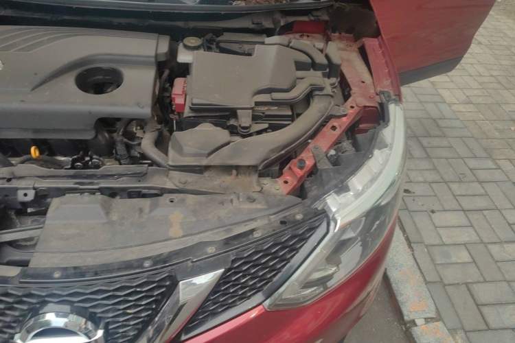 Used Nissan Qashqai 2017 2.0L CVT Smart Enjoyment Version China V Standard Engine Bay Left
