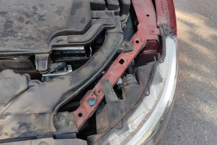 Used Nissan Qashqai 2017 2.0L CVT Luxury Edition China VI Standard Engine Bay Left