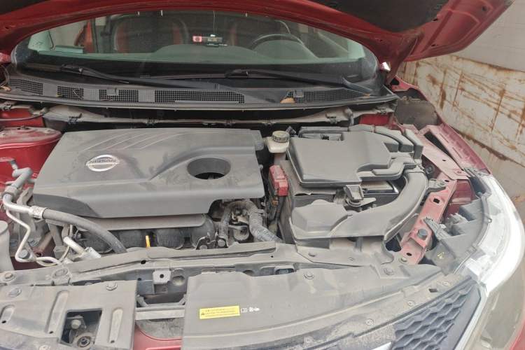 Used Nissan Qashqai 2017 2.0L CVT Smart Enjoyment Version China V Standard Engine Bay Left