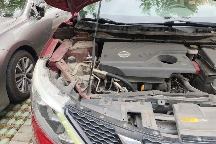 Used Nissan Qashqai 2017 2.0L CVT Luxury Edition China V Standard Engine Bay Right