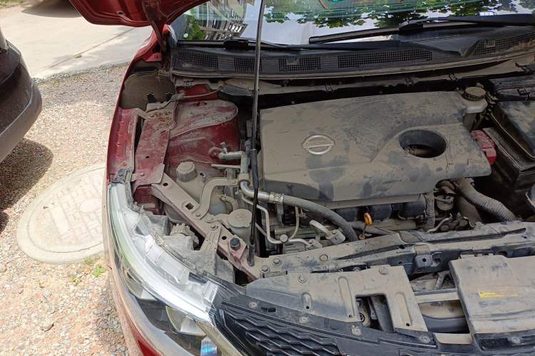 Used Nissan Qashqai 2017 2.0L CVT Luxury Edition China V Standard Engine Bay Right