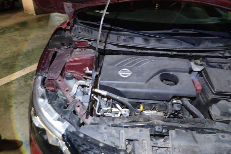 Used Nissan Qashqai 2017 2.0L CVT Luxury Edition China V Standard Engine Bay Right