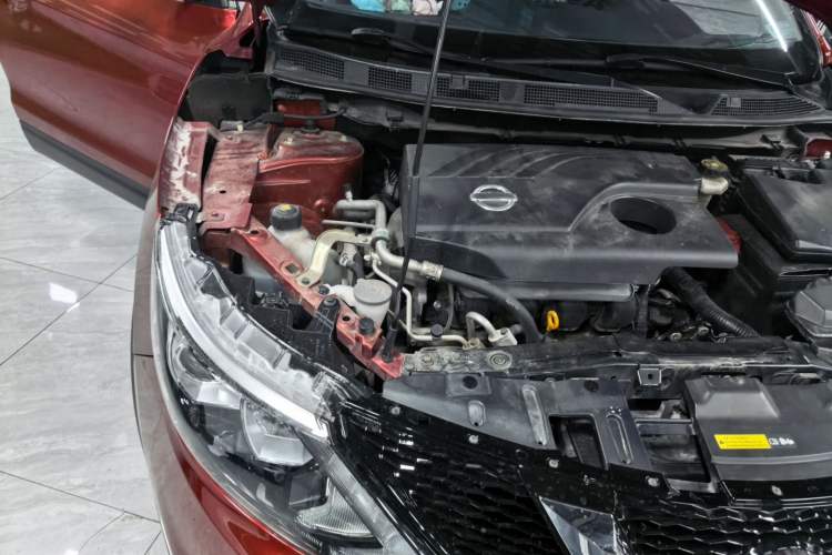 Used Nissan Qashqai 2017 2.0L CVT Luxury Edition China VI Standard Engine Bay Right