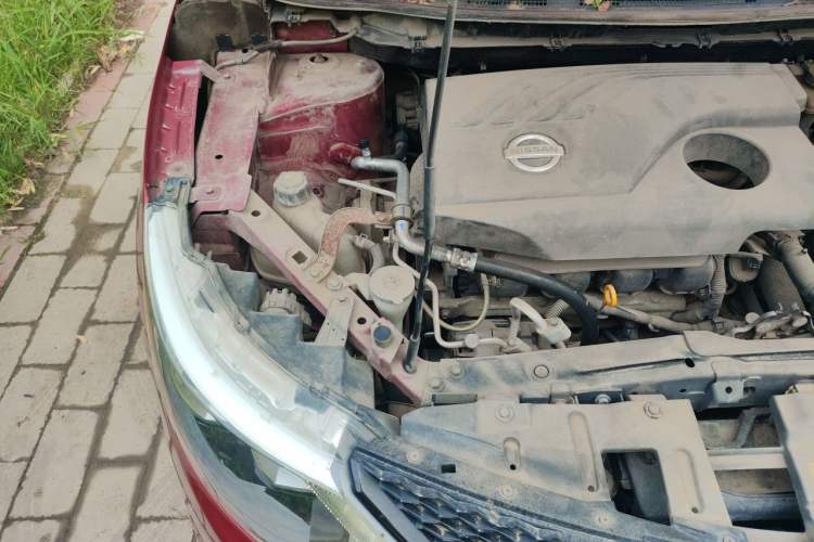 Used Nissan Qashqai 2017 2.0L CVT Luxury Edition China V Standard Engine Bay Right