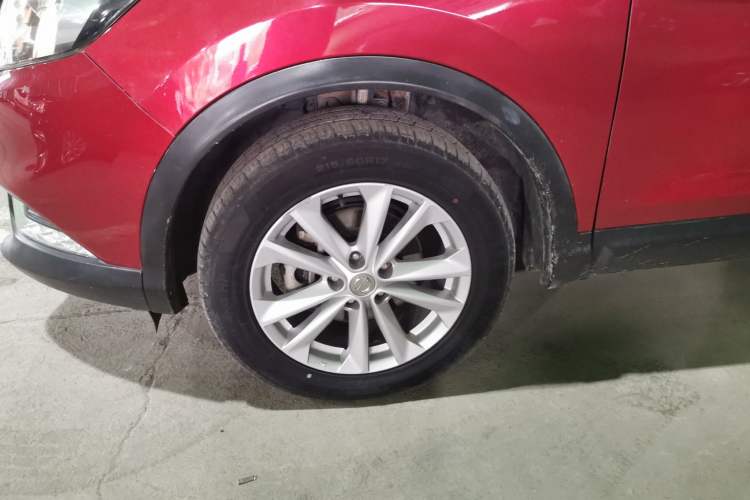 Used Nissan Qashqai 2017 2.0L CVT Elite Edition China V Standard Exterior 4