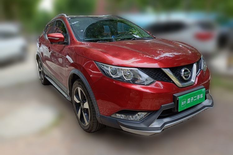 Used Nissan Qashqai 2017 2.0L CVT Luxury Edition China V Standard Front Right 45 Deg