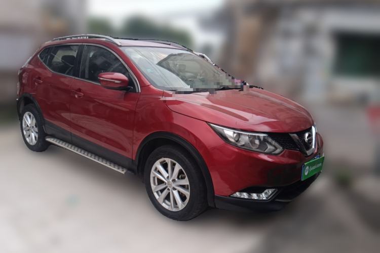 Used Nissan Qashqai 2017 2.0L CVT Elite Edition China V Standard Front Right 45 Deg