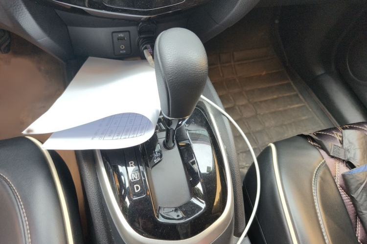 Used Nissan Qashqai 2017 2.0L CVT Smart Enjoyment Version China V Standard Gear Lever