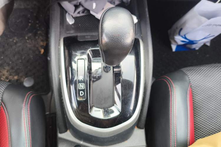 Used Nissan Qashqai 2017 2.0L CVT Smart Enjoyment Version China V Standard Gear Lever