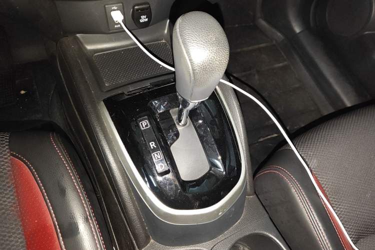 Used Nissan Qashqai 2017 2.0L CVT Smart Enjoyment Version China V Standard Gear Lever