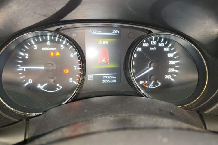 Used Nissan Qashqai 2017 2.0L CVT Smart Enjoyment Version China V Standard Instrument Cluster