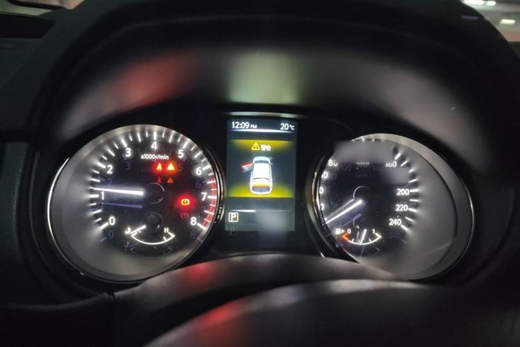 Used Nissan Qashqai 2017 2.0L CVT Smart Enjoyment Version China VI Standard Instrument Cluster