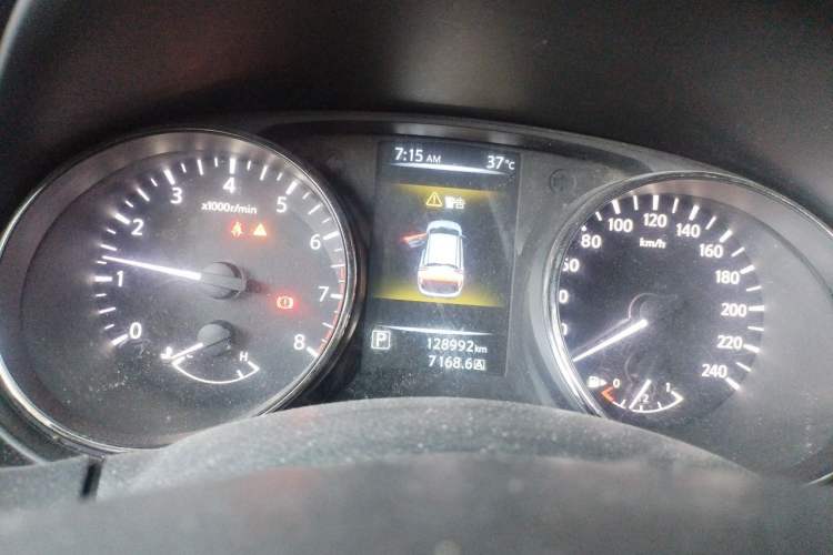 Used Nissan Qashqai 2017 2.0L CVT Smart Enjoyment Version China VI Standard Instrument Cluster