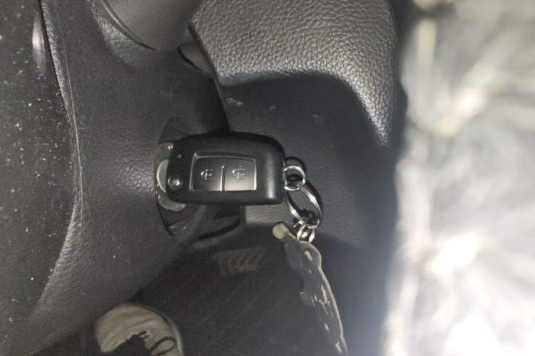 Used Nissan Qashqai 2017 2.0L CVT Smart Enjoyment Version China VI Standard Interior 1