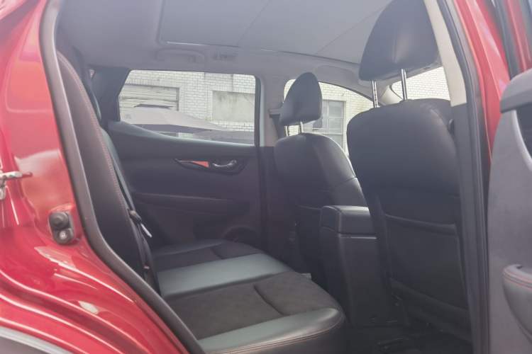 Used Nissan Qashqai 2017 2.0L CVT Luxury Edition China V Standard Interior 1