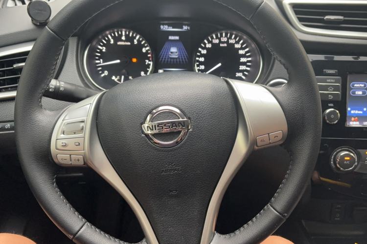 Used Nissan Qashqai 2017 2.0L CVT Luxury Edition China V Standard Interior 4
