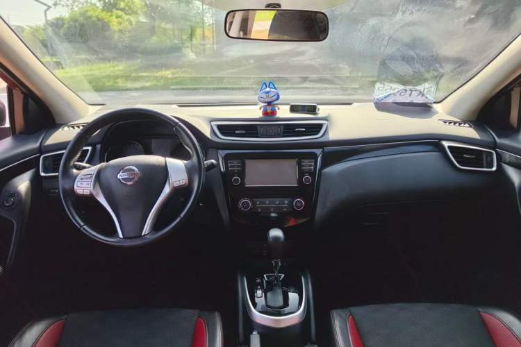 Used Nissan Qashqai 2017 2.0L CVT Smart Enjoyment Version China V Standard Interior 4