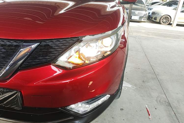 Used Nissan Qashqai 2017 2.0L CVT Luxury Edition China V Standard Left Front Headlight
