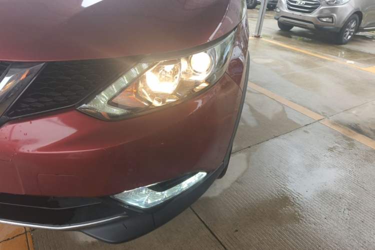 Used Nissan Qashqai 2017 2.0L CVT Elite Edition China V Standard Left Front Headlight