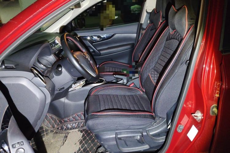Used Nissan Qashqai 2017 2.0L CVT Smart Enjoyment Version China V Standard Left Front Seat