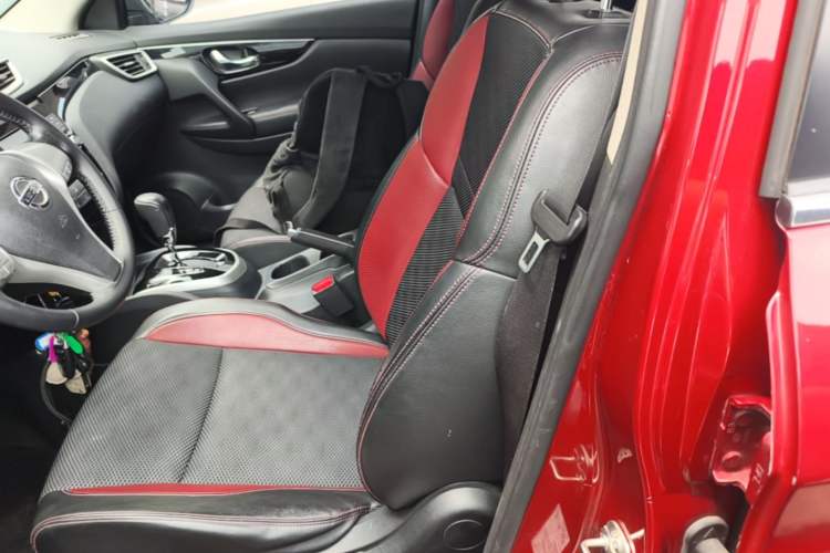 Used Nissan Qashqai 2017 2.0L CVT Smart Enjoyment Version China V Standard Left Front Seat