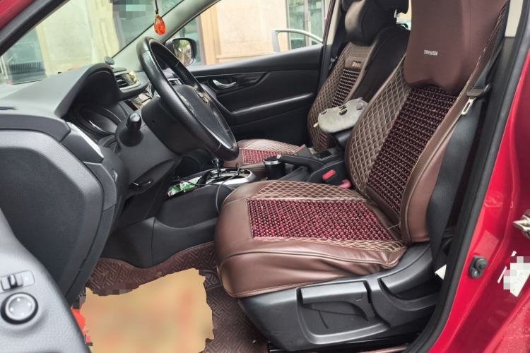Used Nissan Qashqai 2017 2.0L CVT Smart Enjoyment Version China V Standard Left Front Seat