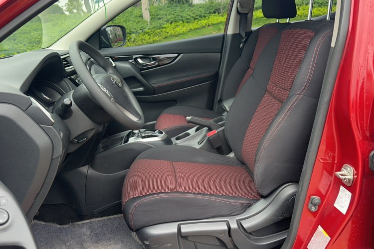 Used Nissan Qashqai 2017 2.0L CVT Elite Edition China V Standard Left Front Seat