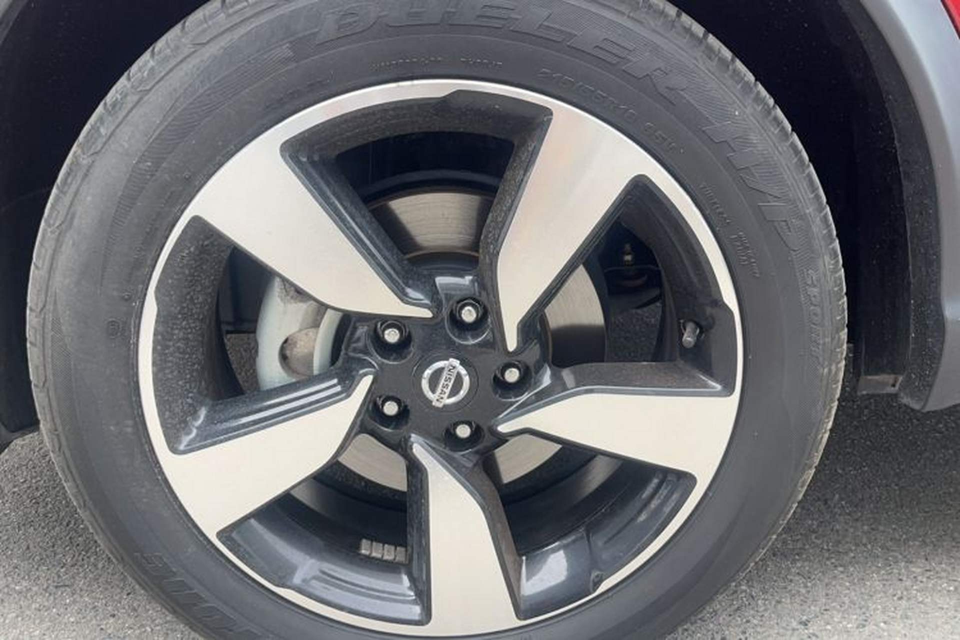 Used Nissan Qashqai 2017 2.0L CVT Luxury Edition China V Standard Left Front Wheel Hub