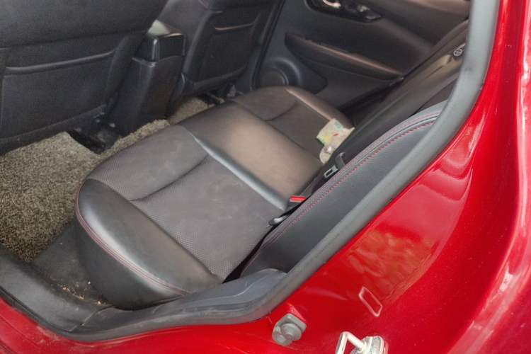 Used Nissan Qashqai 2017 2.0L CVT Luxury Edition China V Standard Left Rear Seat