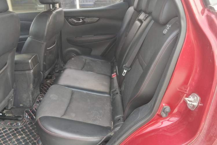 Used Nissan Qashqai 2017 2.0L CVT Smart Enjoyment Version China V Standard Left Rear Seat