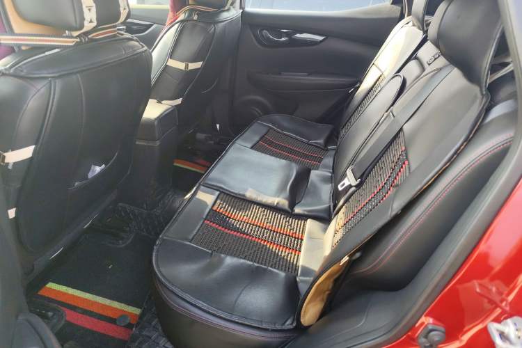Used Nissan Qashqai 2017 2.0L CVT Luxury Edition China V Standard Left Rear Seat