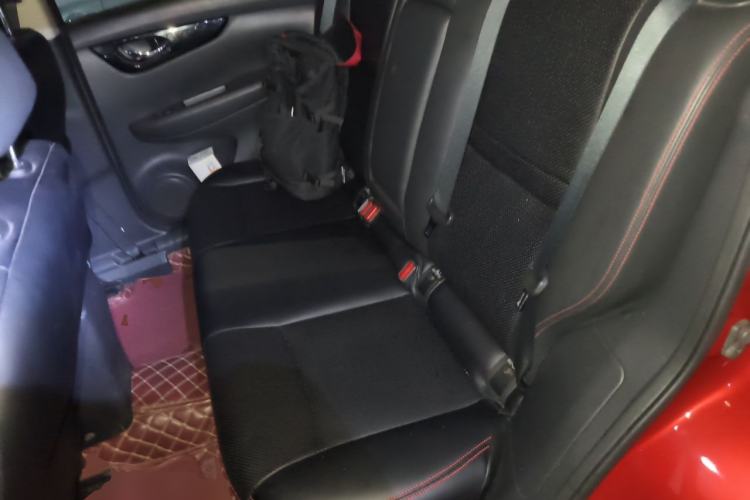 Used Nissan Qashqai 2017 2.0L CVT Luxury Edition China V Standard Left Rear Seat