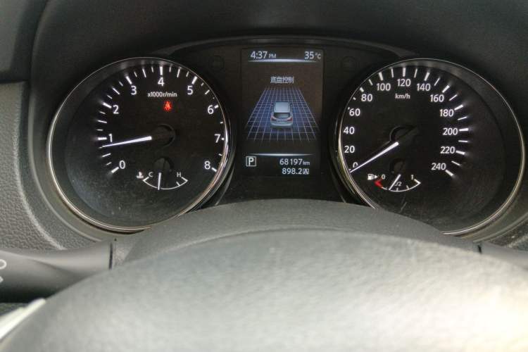 Used Nissan Qashqai 2017 2.0L CVT Luxury Edition China V Standard Odometer Close Up