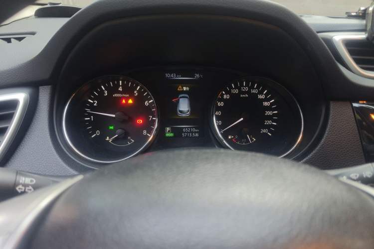 Used Nissan Qashqai 2017 2.0L CVT Elite Edition China V Standard Odometer Close Up