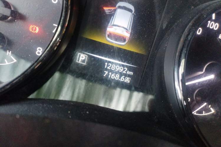 Used Nissan Qashqai 2017 2.0L CVT Smart Enjoyment Version China VI Standard Odometer Close Up