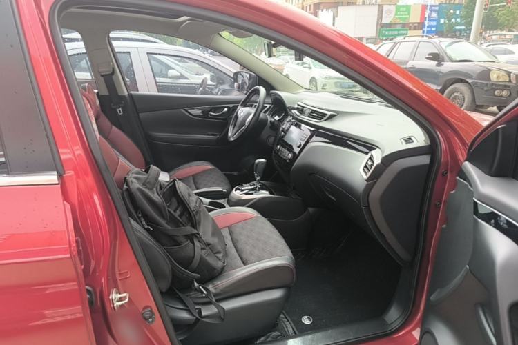 Used Nissan Qashqai 2017 2.0L CVT Luxury Edition China V Standard Right Front Seat