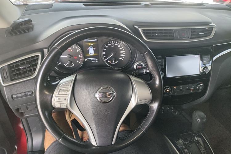 Used Nissan Qashqai 2017 2.0L CVT Luxury Edition China V Standard Steering Wheel