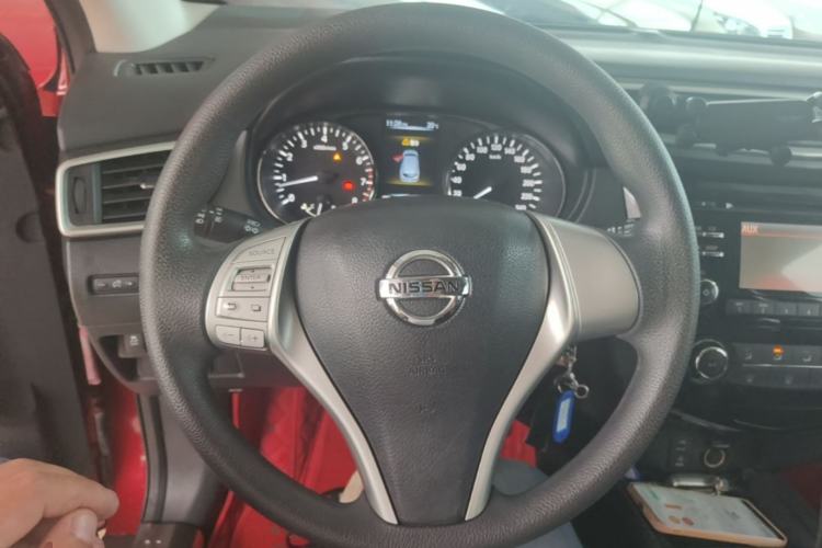 Used Nissan Qashqai 2017 2.0L CVT Elite Edition China V Standard Steering Wheel