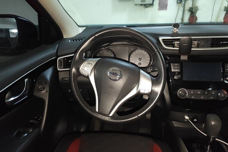 Used Nissan Qashqai 2017 2.0L CVT Smart Enjoyment Version China V Standard Steering Wheel