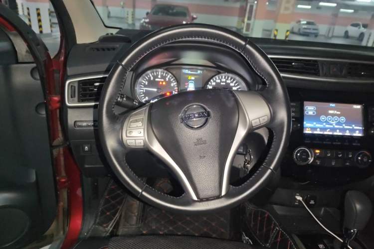 Used Nissan Qashqai 2017 2.0L CVT Smart Enjoyment Version China VI Standard Steering Wheel