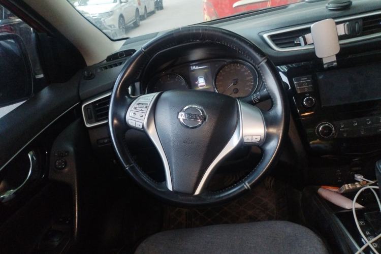 Used Nissan Qashqai 2017 2.0L CVT Smart Enjoyment Version China VI Standard Steering Wheel