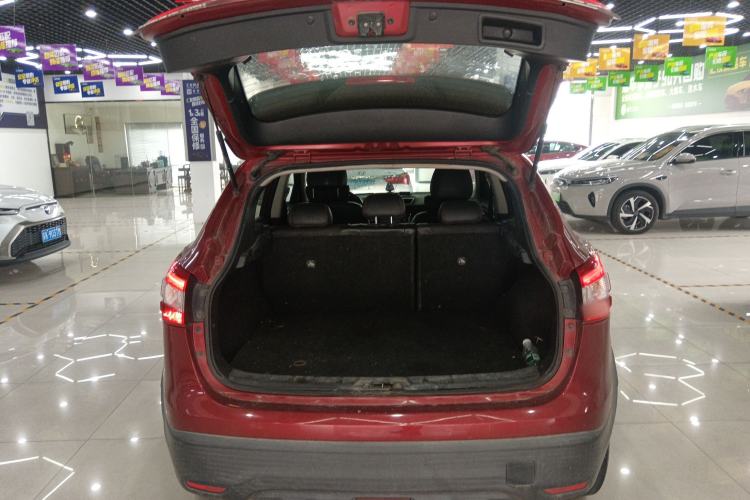 Used Nissan Qashqai 2017 2.0L CVT Smart Enjoyment Version China V Standard Trunk